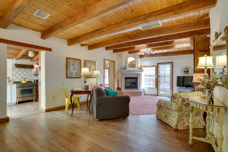 Patagonia Cottage w/ Patio & Yard: Walk to Town! Cottage in Patagonia