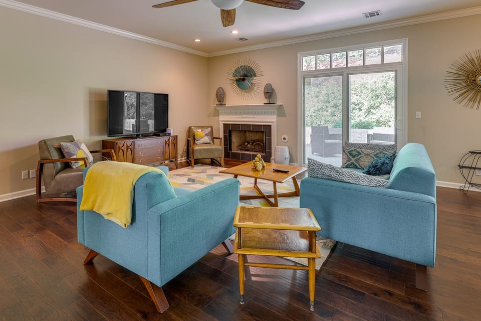 North Bentonville Vacation Rental Near Bike Trails House in Bentonville