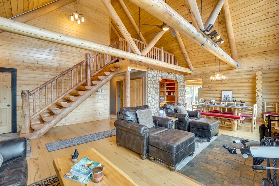 Mountain-View Front Range Colorado Vacation Rental House in Colorado