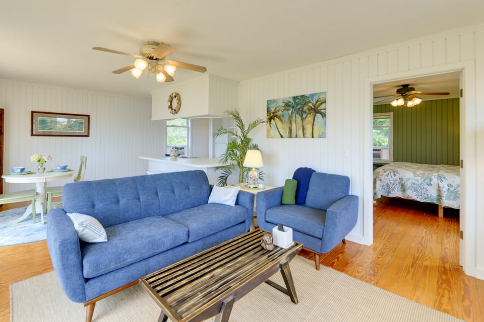 Waterfront Crystal Coast Vacation Rental w/ Deck! Cottage in North Carolina