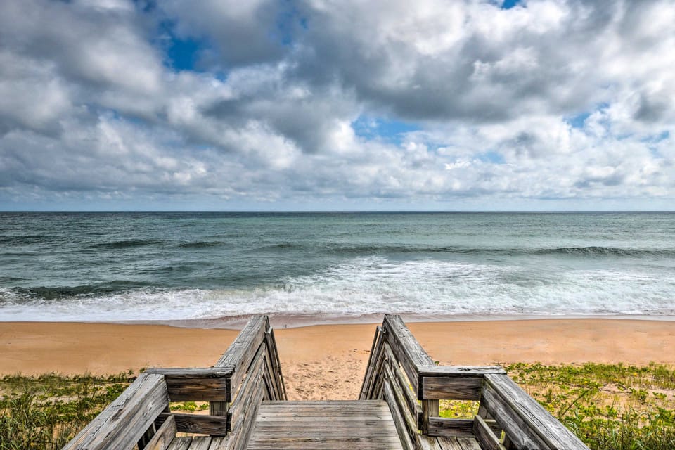 Ormond Beach Ocean-View Condo w/ Private Balcony! Apartment in Ormond By The Sea