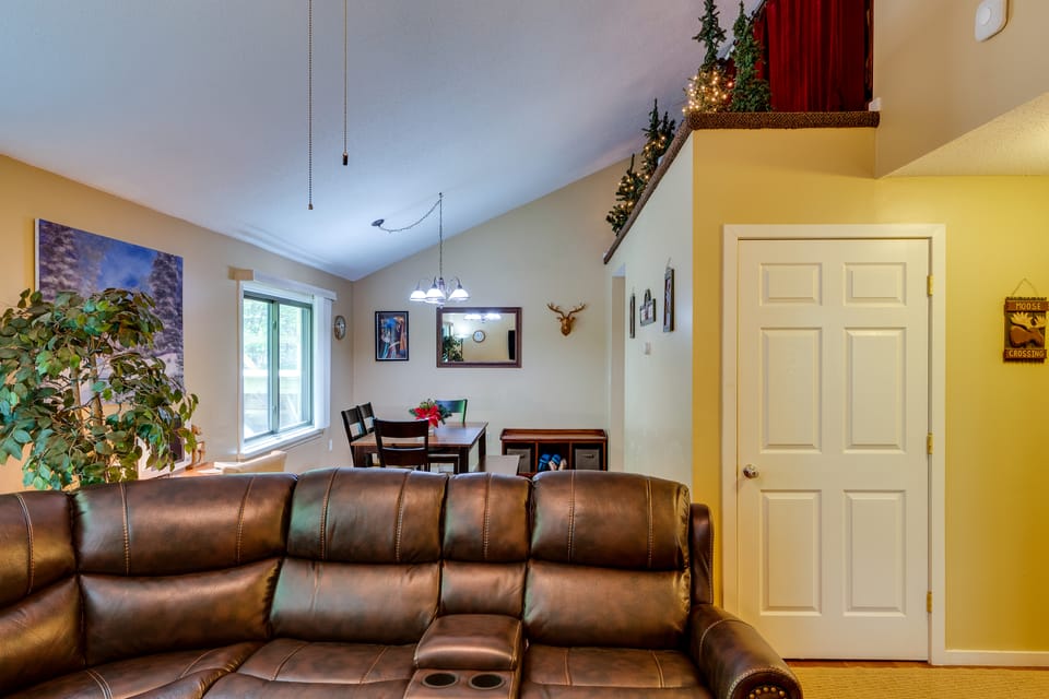 Bartlett Townhome w/ Balcony: 1 Mi to Ski Resort! Apartment in Bartlett