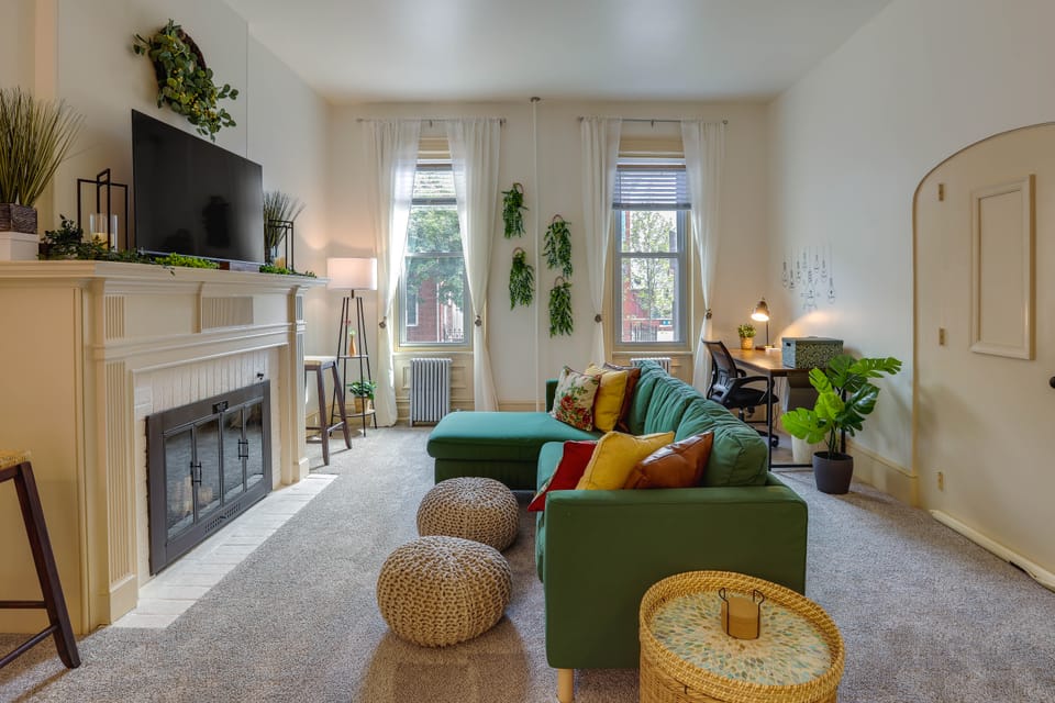 Walk to Restaurants & Shops: Apt in Pennsylvania! Apartment in Pennsylvania