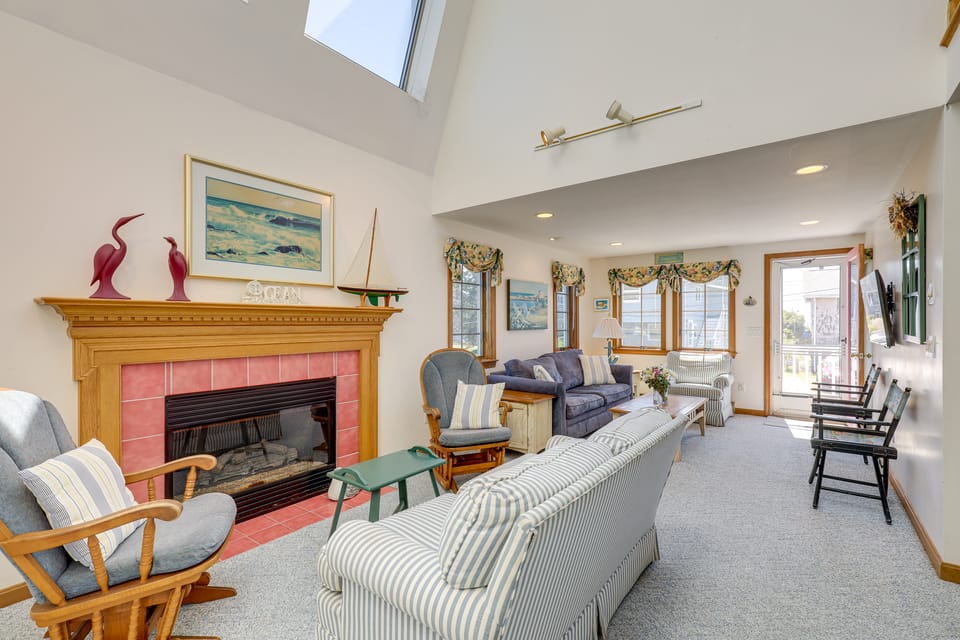 Inviting Rockport Rental w/ Deck: Walk to Beach! House in Rockport