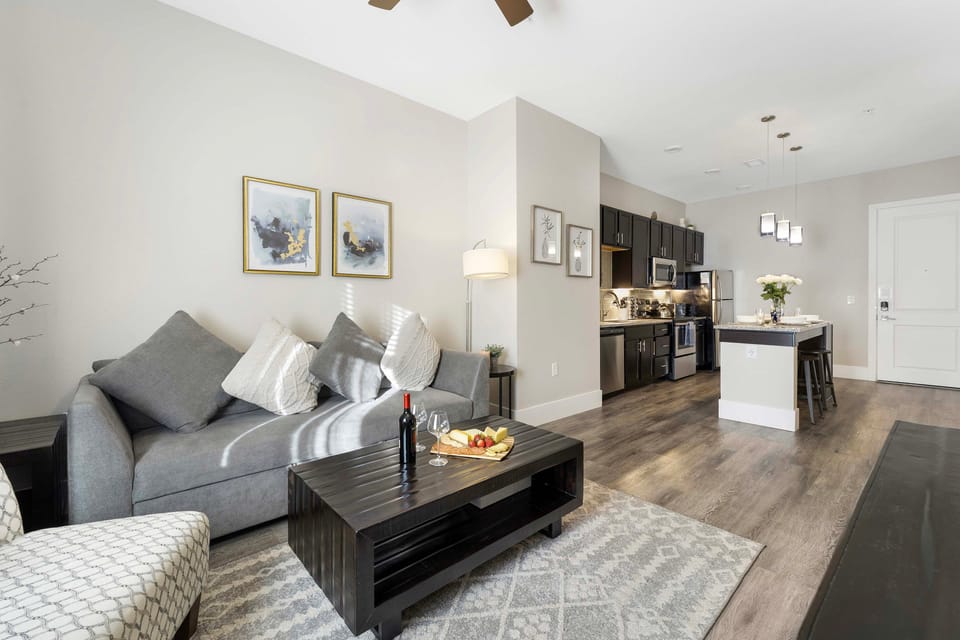 5 Mi to Red Rocks! Updated Home Near Hiking Trails Apartment in Golden
