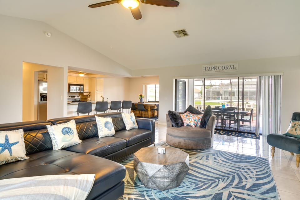 Lanai & Pool: Waterfront Cape Coral Home! House in Cape Coral