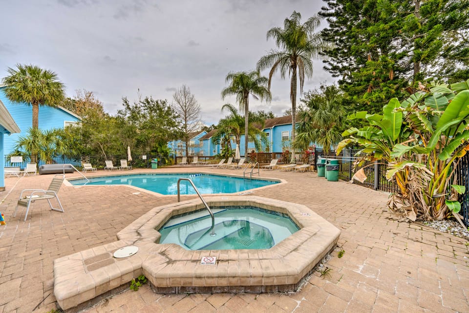 Kissimmee Vacation Rental - 5 Mi to Disney World! Apartment in Osceola County
