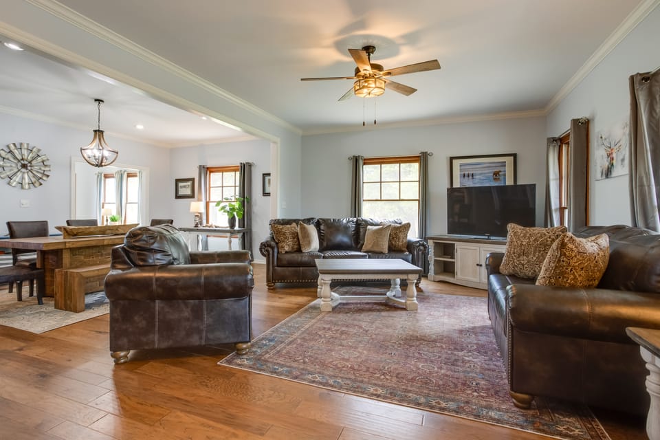 Home in Cimarron National Golf Club w/ Hot Tub! House in Oklahoma