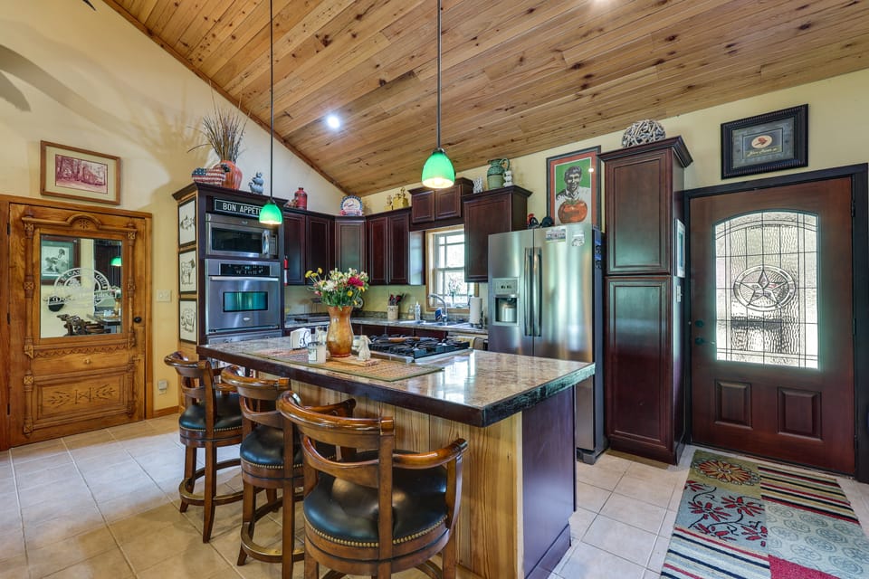 Flag Hole Riverfront Cabin Near Local Attractions! House in Arkansas