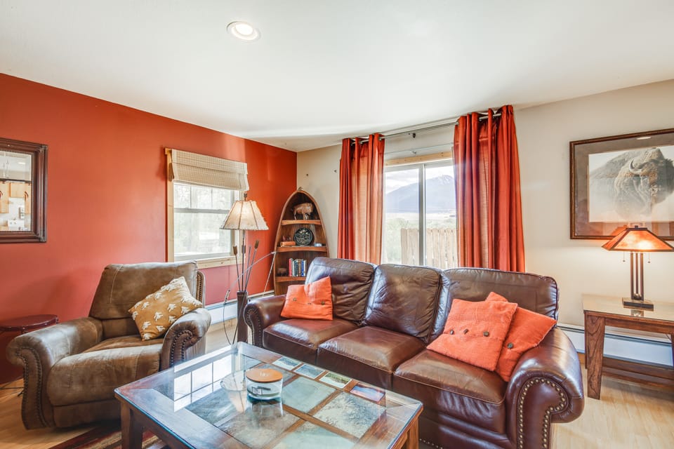 Montana Vacation Rental: 32 Mi to Yellowstone! Apartment in Emigrant