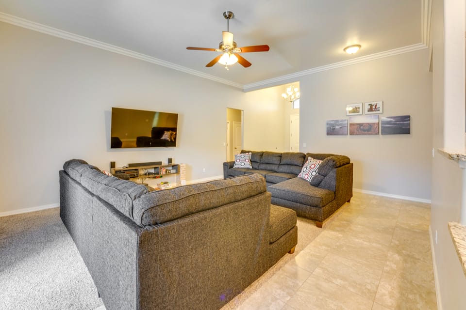 Beautiful Bullhead City Home Rental w/ Yard! House in Bullhead City