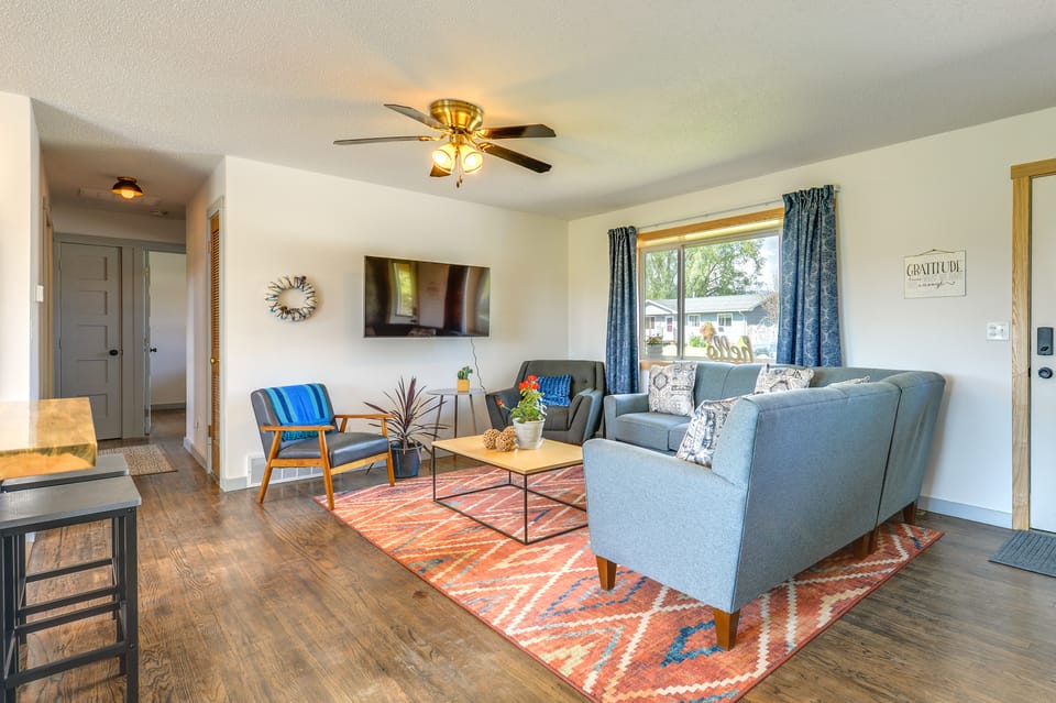 Family-Friendly Lander Home Rental: Yard, Patio! House in Lander