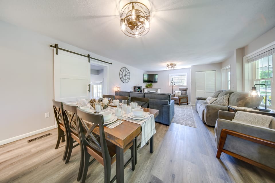 Pet-Friendly Centerville Home w/ Fire Pit & Grill House in Allegheny River