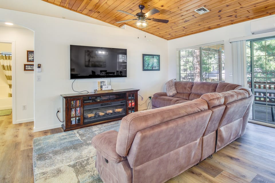 Walk to City Park: Family-Friendly Show Low Home House in Show Low
