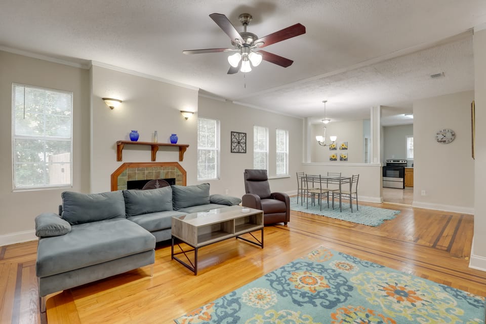 Jacksonville Vacation Rental ~ 7 Mi to Downtown! House in Jacksonville
