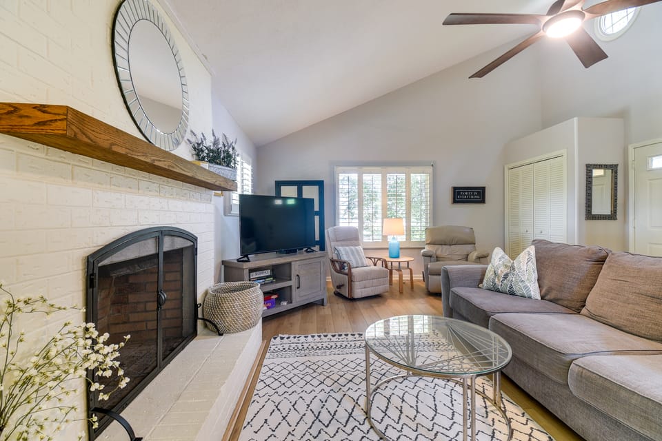 Walk to North Myrtle Beach: Family-Friendly Home! House in North Myrtle Beach