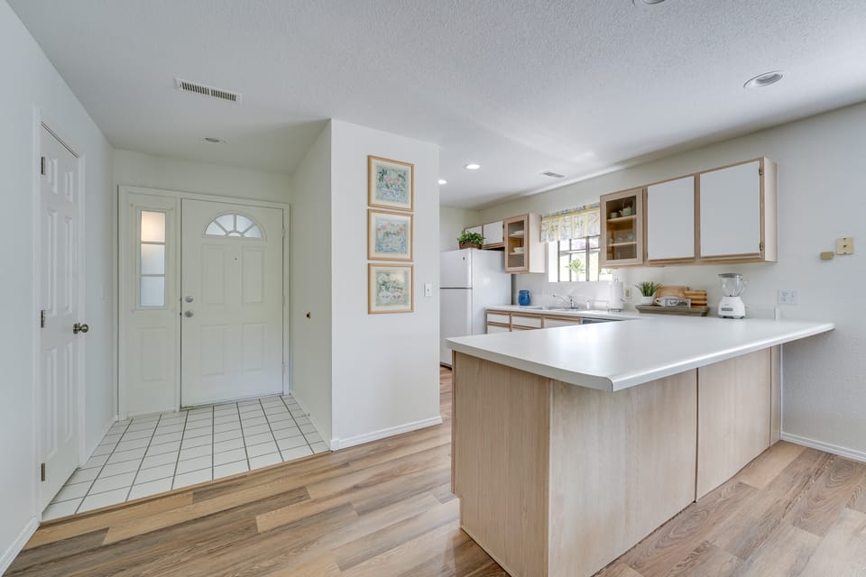 Branson Condo Near 76 Strip & Silver Dollar City Apartment in Branson