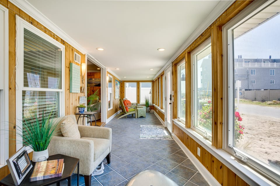 Dewey Beach Cottage Near Ocean - Walk to Beach! Cottage in Dewey Beach