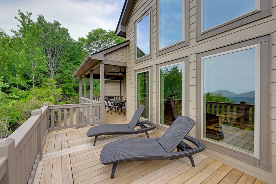 Hot Tub & Fire Pit: Blue Ridge Mtn Cabin! House in Tennessee