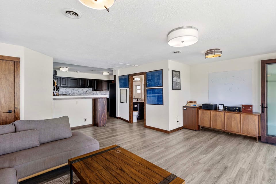 Lakefront Washington Home w/ Private Pool & Sauna House in Moses Lake