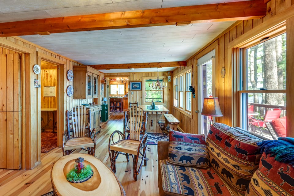 Waterfront Maine Vacation Rental w/ Private Dock House in Penobscot