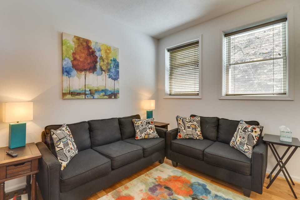 Marlinton Vacation Rental on Riverfront Trail! Apartment in Shenandoah Valley
