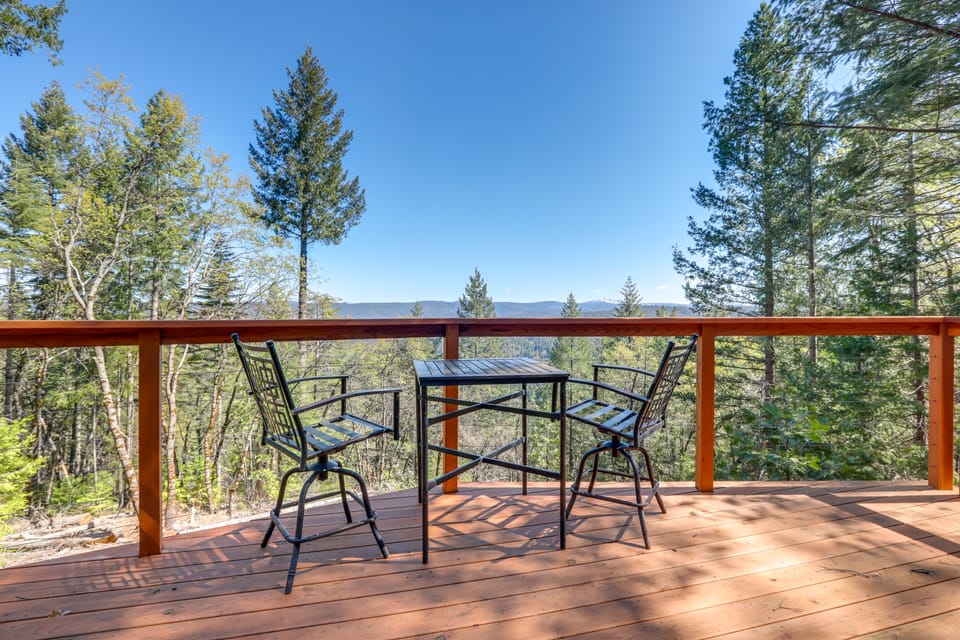 Off-Grid Geodesic Dome: Nevada City House w/ Views House in Sierra Nevada