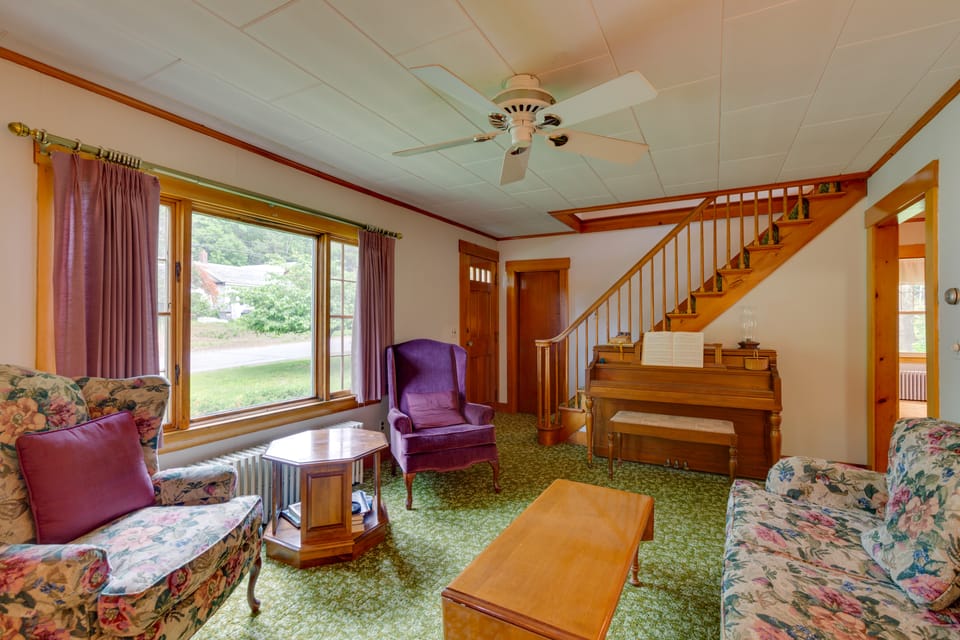 Cape House in Farmington w/ Shared Outdoor Pool! House in Farmington