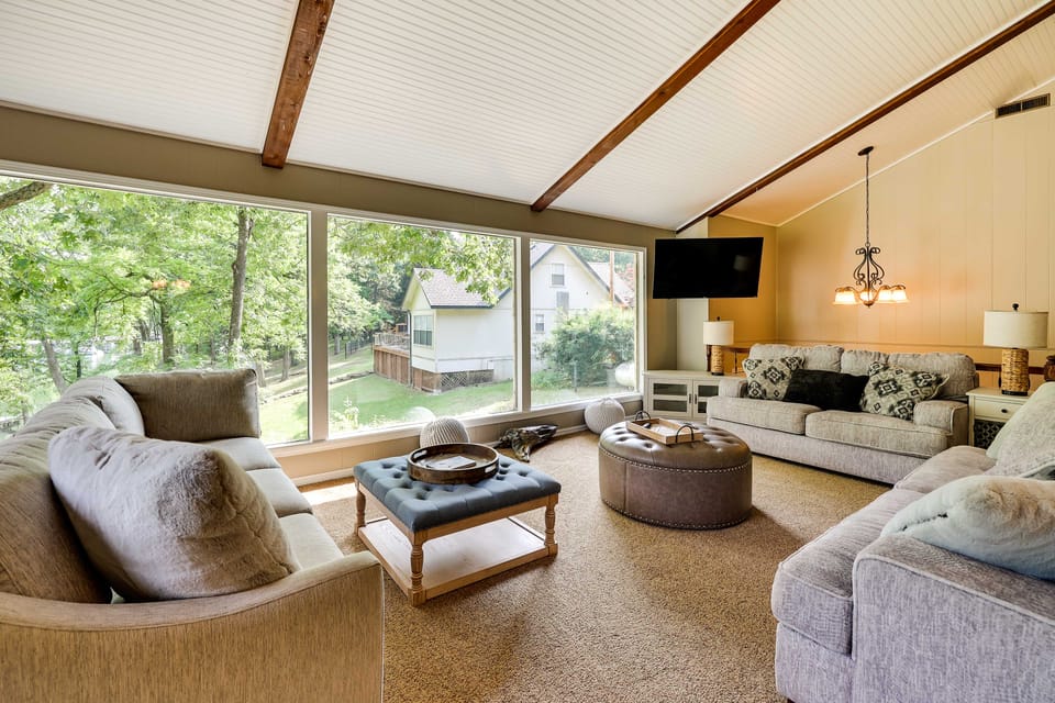 Waterfront Haven w/ Deck on Monkey Island! House in Ozark Mountains