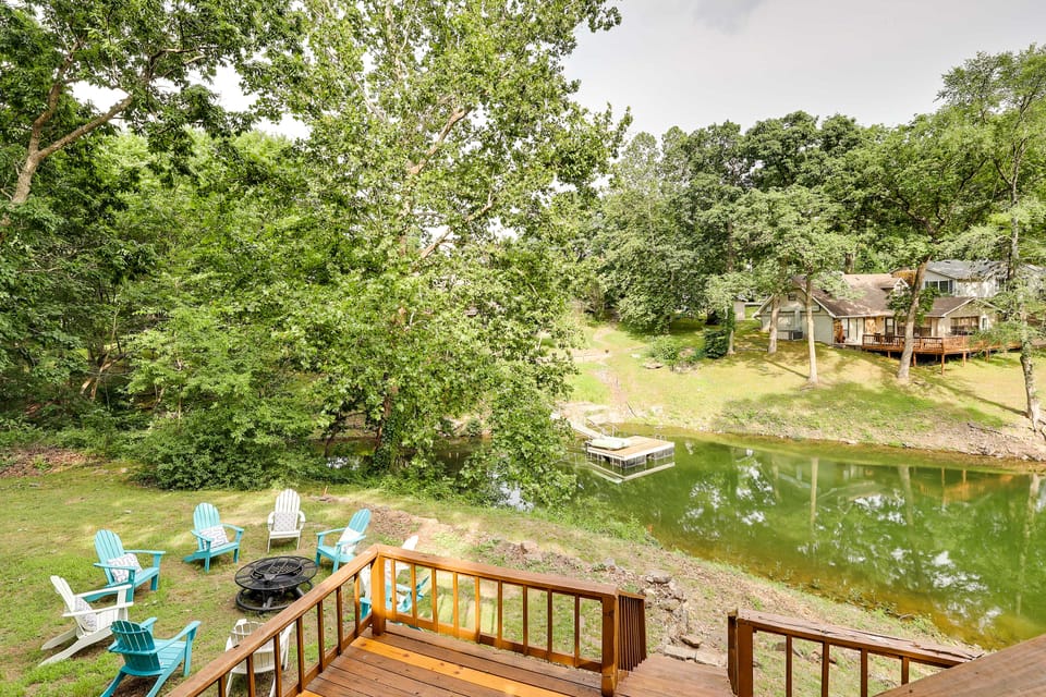 Waterfront Haven w/ Deck on Monkey Island! House in Ozark Mountains
