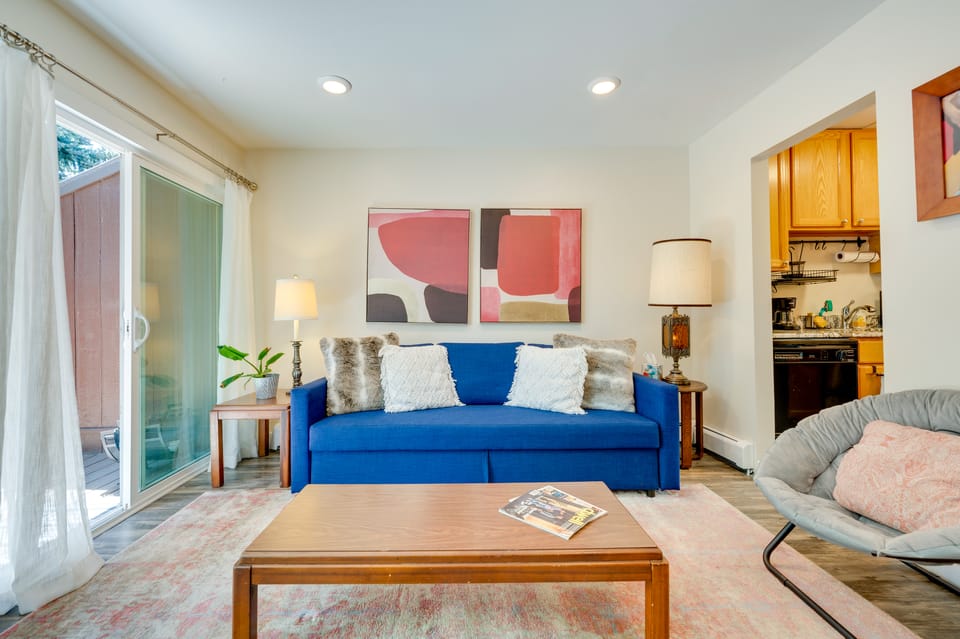 Beautiful Boulder Townhome: Walk to CU & Pearl St! Apartment in Boulder