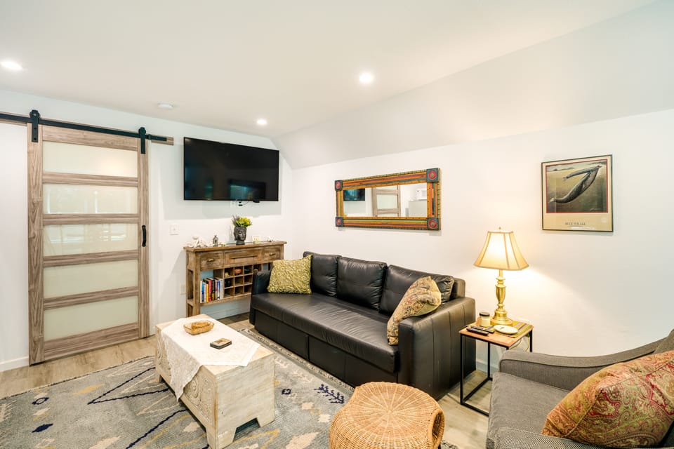 Kitty Hawk Vacation Rental w/ Pool Apartment in Southern Shores