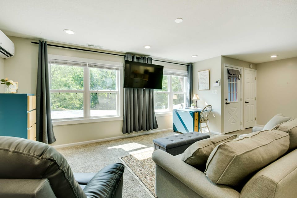 Cozy Studio Stay in Liberty: Hike, Relax, Explore! Apartment in Liberty