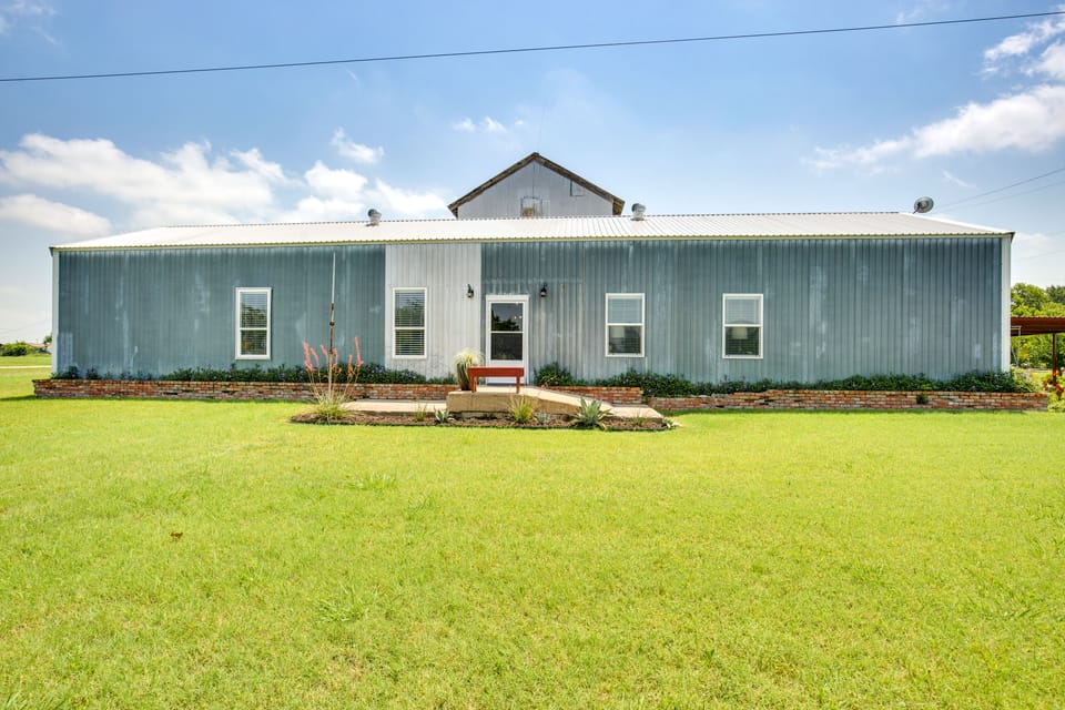 Charming Oklahoma Escape Near Beaches & Golfing! House in Oklahoma