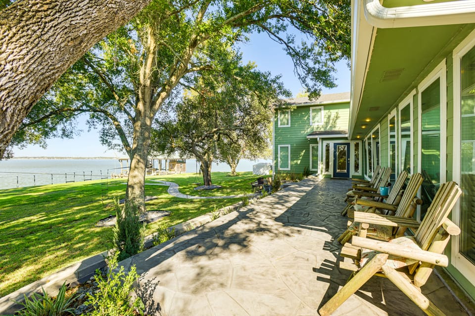Lakefront Livingston Vacation Rental w/ Boat Dock! House in Lake Livingston