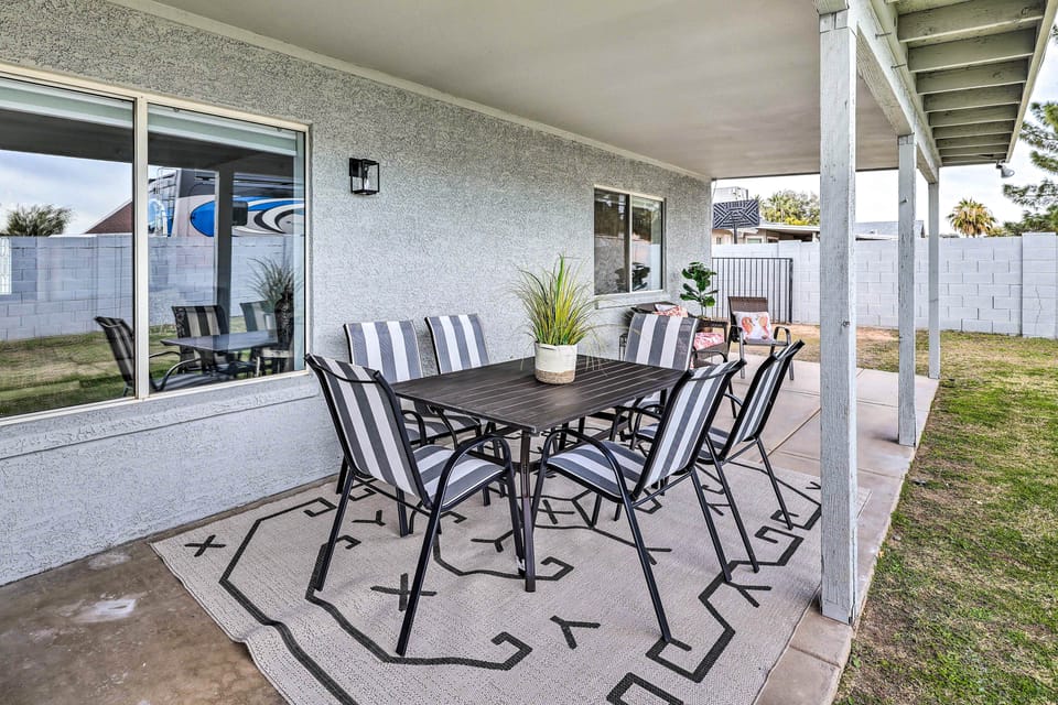 Group Getaway in Glendale < 1 Mi to Westgate! House in Glendale