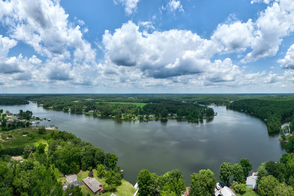Killen Vacation Rental: Walk to Wilson Lake! Apartment in Alabama