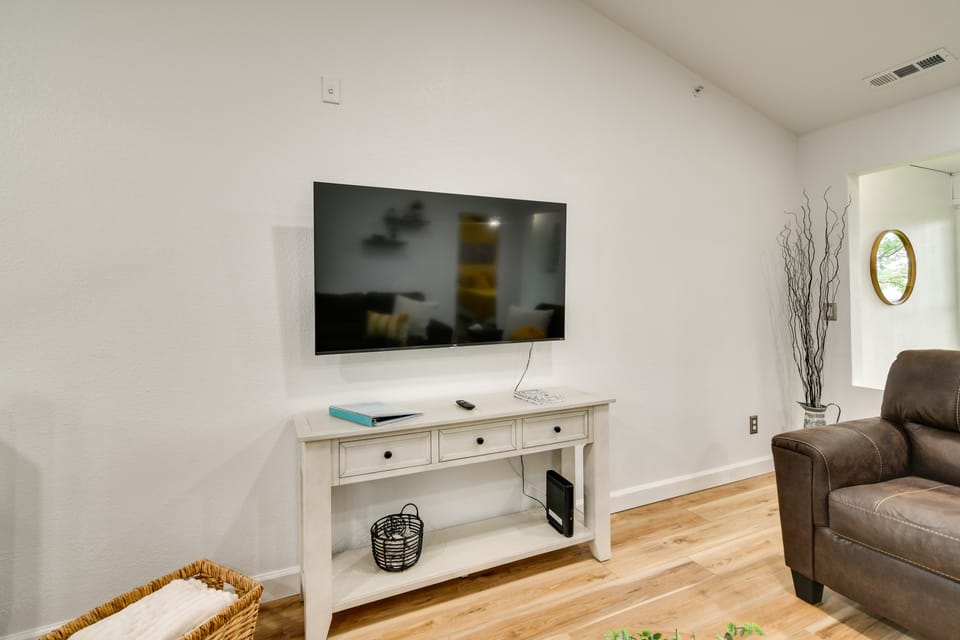 Modern Branson Condo on Thousand Hills Golf Course Apartment in Branson