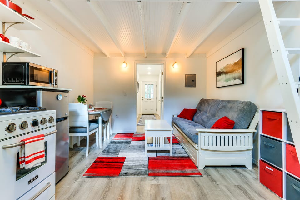 Charming Alaska Vacation Rental w/ Gas Grill! House in Alaska