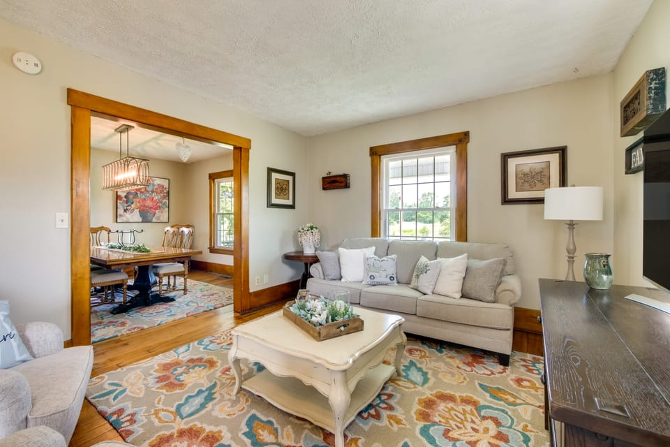 Countryside Home in Wooster w/ Patio & Fire Pit House in Ohio