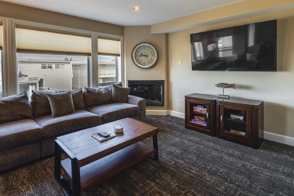 Rockaway Beach Vacation Rental Near Beach Access! Apartment in Rockaway Beach