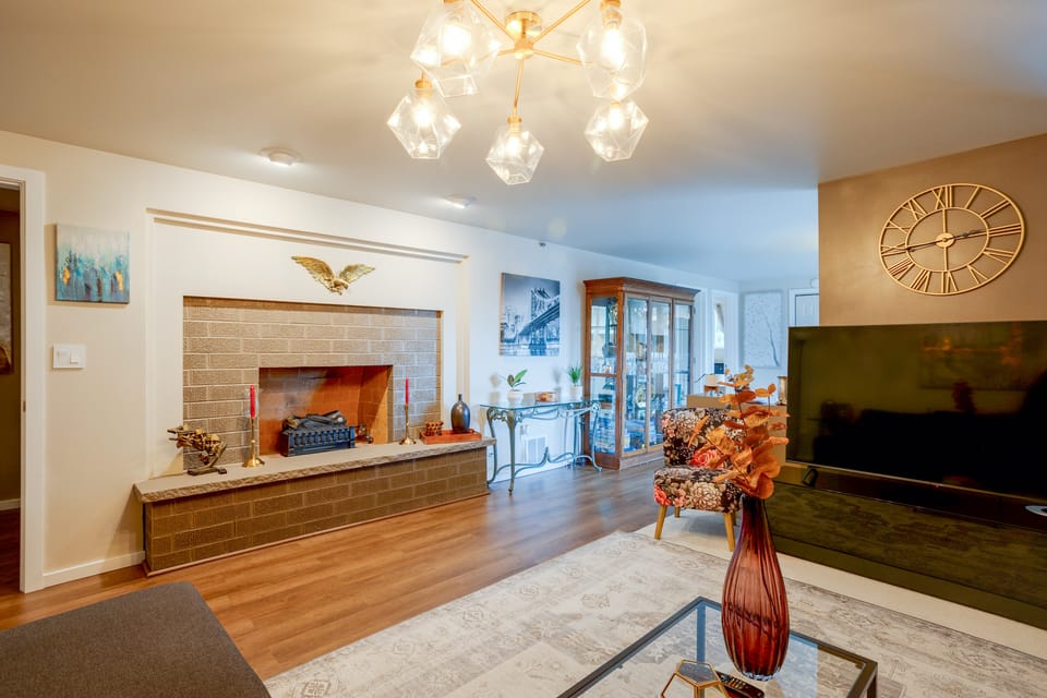 Extended PNW Stay in Des Moines Apartment in Des Moines