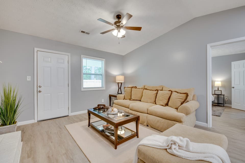 Atlanta Rental w/ Private Yard Near Airport! House in Georgia