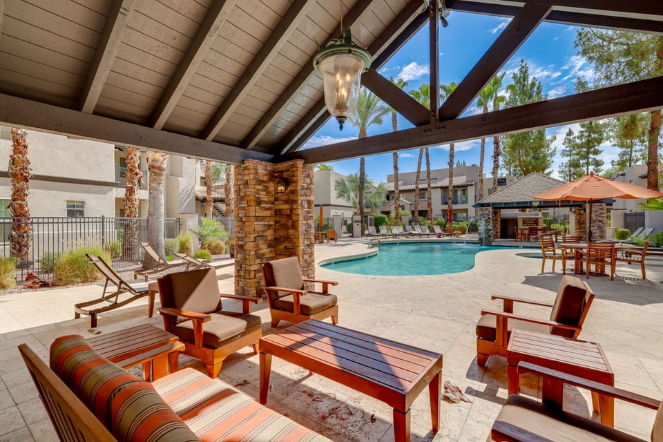 Lovely Scottsdale Retreat: Pool & Hot Tub Access! Apartment in Scottsdale