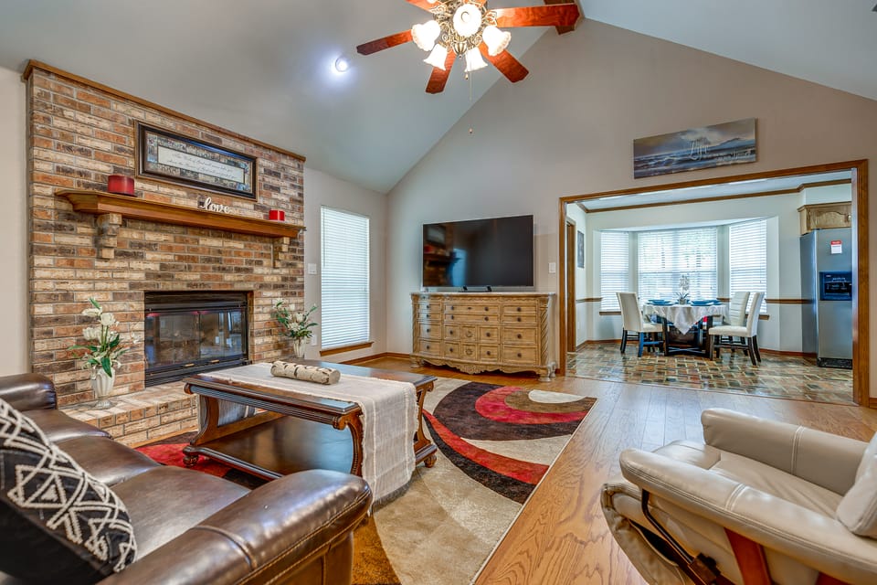 Dog-Friendly Alabama Retreat w/ Patio & Fire Pit! House in Mississippi