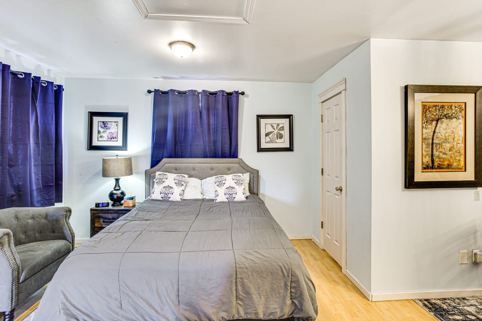 Walkable Paradise: Downtown Puyallup Studio! Apartment in Puyallup