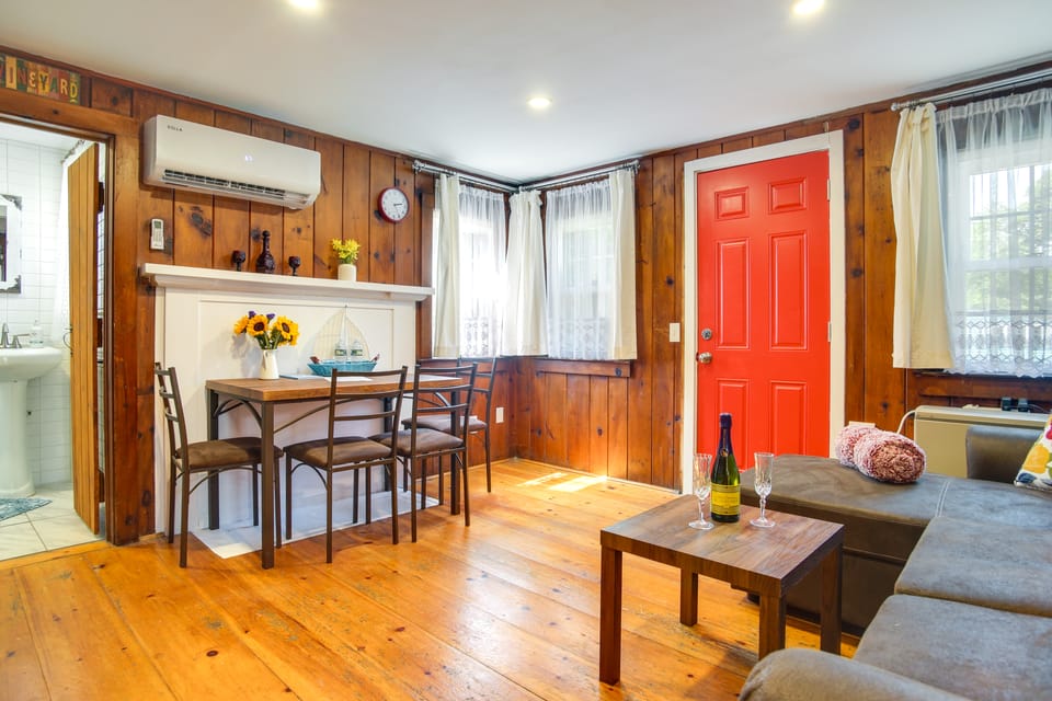 Hot Tub & Fire Pit: Dog-Friendly House in Yarmouth House in South Yarmouth
