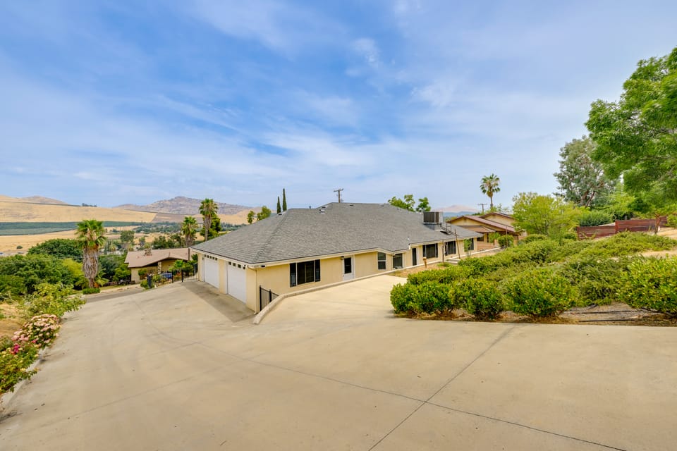 Porterville Getaway w/ Patio + Valley Views! House in Porterville