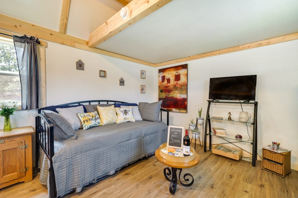 Charming Oklahoma Retreat w/ Grill - Pets Welcome! Apartment in Oklahoma