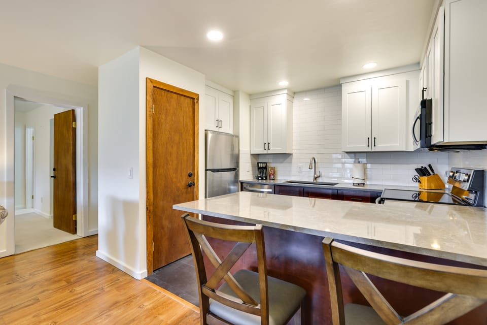 Fraser Condo Rental w/ Balcony, Mountain Views! Apartment in Fraser